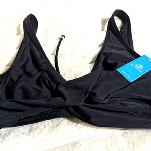 Cupshe Black Twist Front Swim Top